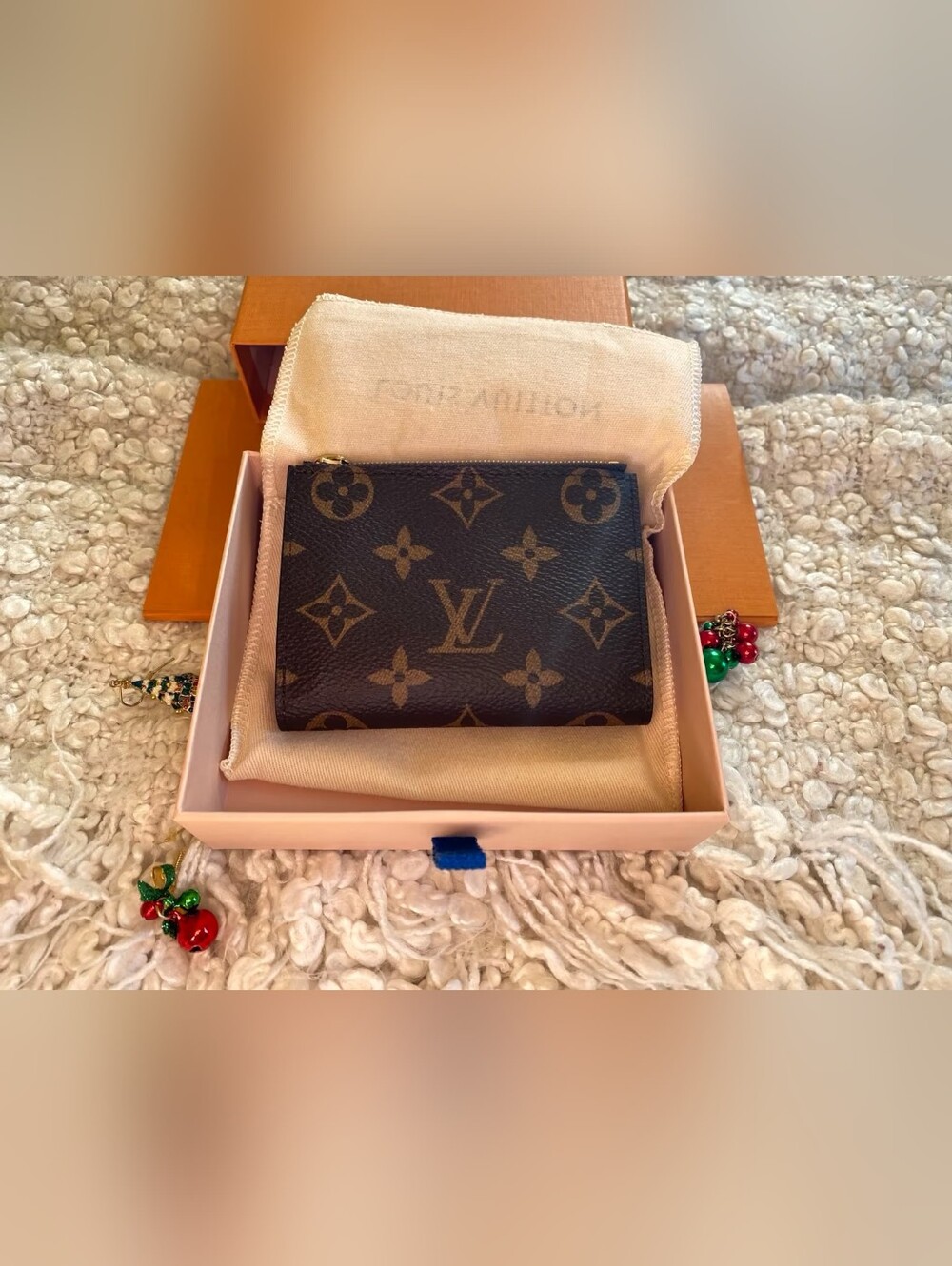 Louis Vuitton Monogram Lisa Wallet